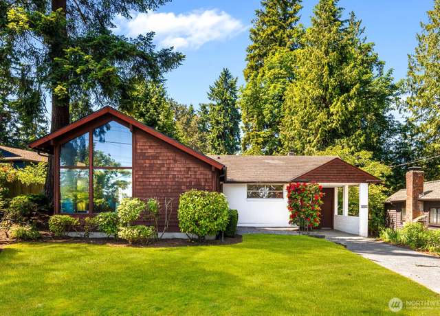 Property at 9539 Lake Shore Blvd NE, Seattle, WA 98115, 3 beds, 2 baths
