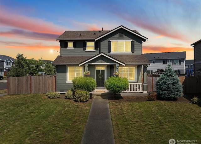 Property at 3119 13th Avenue Ct NW, Puyallup, WA 98371, 4 beds, 2.5 baths
