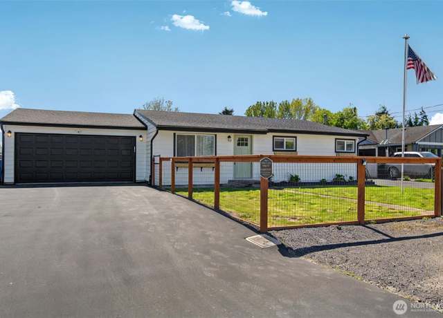 Property at 230 Hawthorne, Kelso, WA 98626, 3 beds, 1 bath