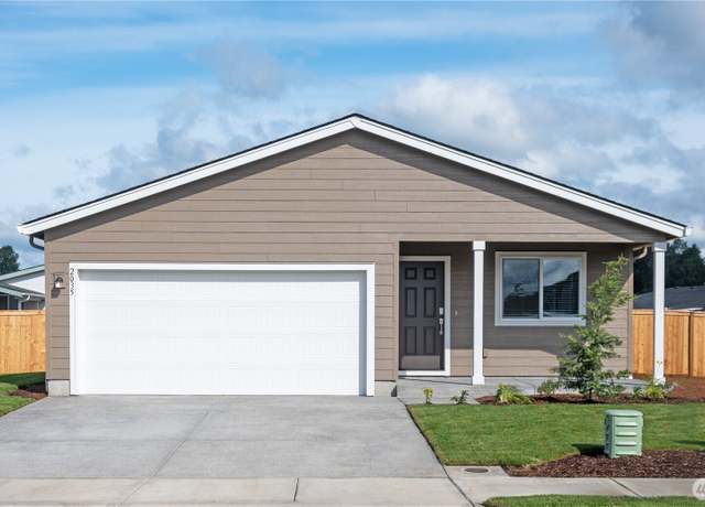 Property at 2035 Henderson Way, Longview, WA 98632, 3 beds, 2 baths