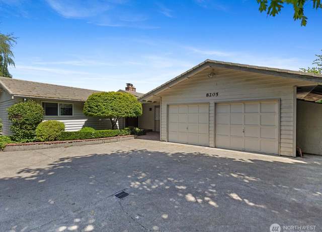 Property at 8205 S 123rd Pl, Seattle, WA 98178, 5 beds, 3 baths