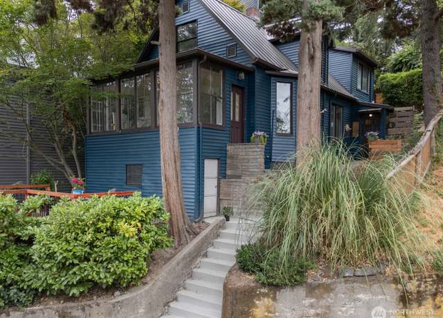 Property at 2560 Gilman Dr W, Seattle, WA 98119, 3 beds, 2 baths
