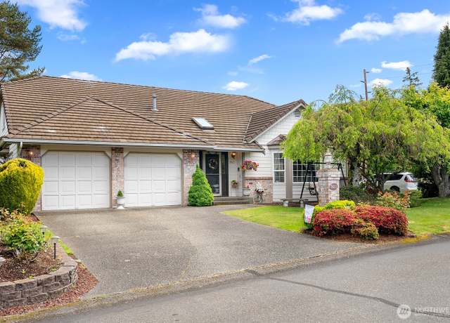 Property at 7611 93rd Ave SW, Lakewood, WA 98498, 4 beds, 3 baths