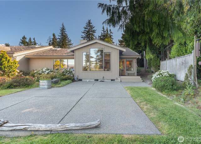 Property at 63 Bluffs Ln #2, Port Townsend, WA 98368, 2 beds, 2 baths