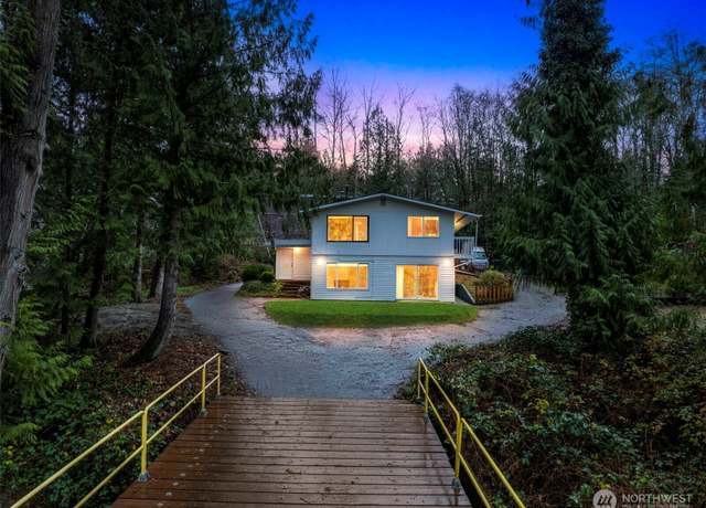 Property at 6311 6313 151st St NW, Gig Harbor, WA 98332, 6 beds, 2 baths