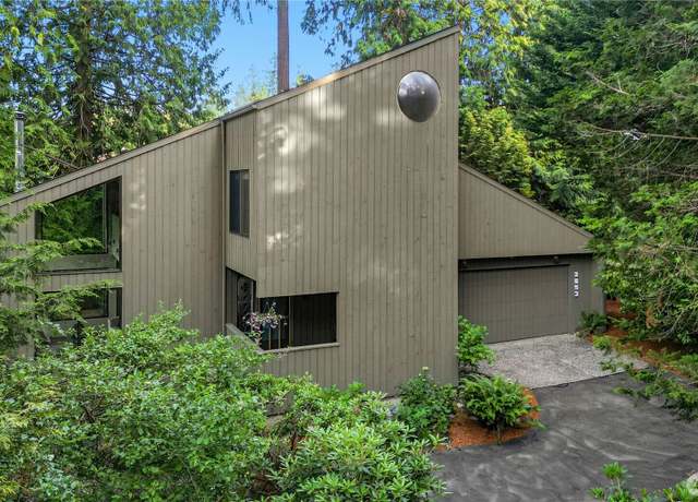 Property at 2853 W Lake Sammamish Pkwy NE, Redmond, WA 98052, 3 beds, 3.5 baths