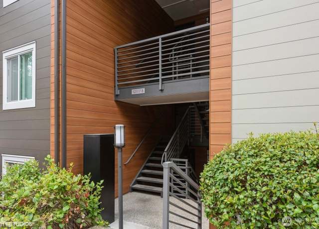 Property at 12117 NE Bel Red Rd Unit B202, Bellevue, WA 98005, 2 beds, 1 bath