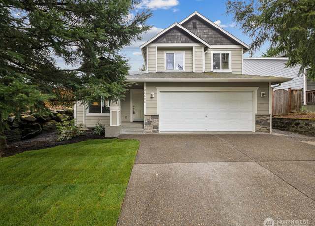 Property at 26624 SE 225th Ave SE, Maple Valley, WA 98038, 4 beds, 2.5 baths