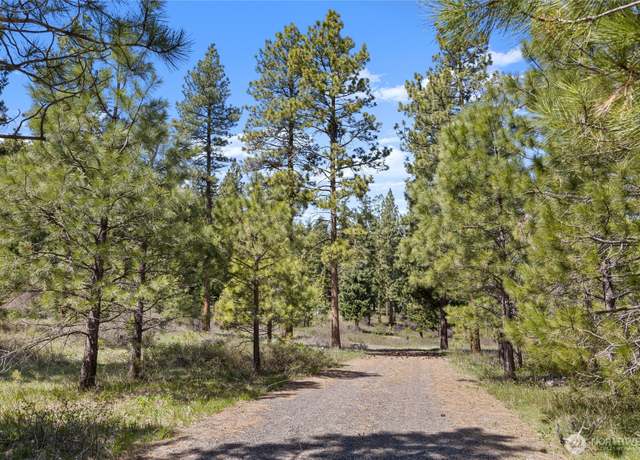 Property at 401 Hazelnut Ln, Cle Elum, WA 98922