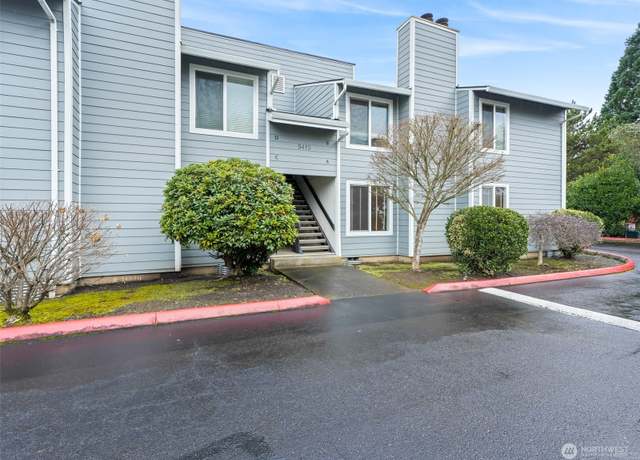 Property at 5415 NE 34th St Unit C, Vancouver, WA 98661, 2 beds, 1.5 baths