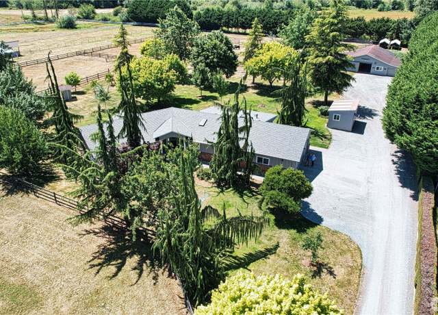 Property at 24914 43rd Ave NE, Arlington, WA 98223, 3 beds, 2.5 baths
