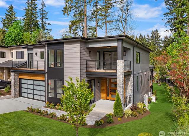 Property at 11320 113th Pl NE, Kirkland, WA 98033, 5 beds, 4.5 baths
