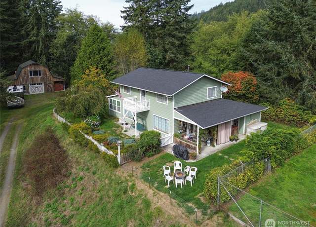 Property at 83 Raleigh Rd, Port Angeles, WA 98363, 3 beds, 2 baths