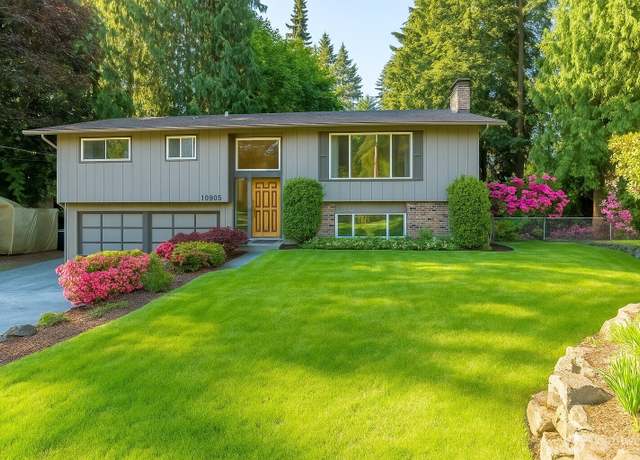 Property at 10908 151st St E, Puyallup, WA 98374, 4 beds, 3 baths
