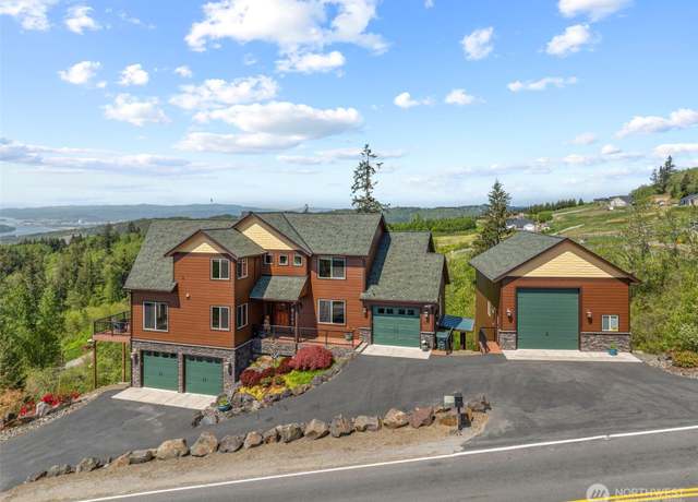Property at 2355 China Gdn, Kalama, WA 98625, 4 beds, 3.5 baths