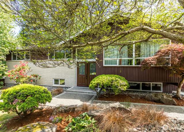 Property at 4840 119th Ave SE, Bellevue, WA 98006, 5 beds, 3 baths