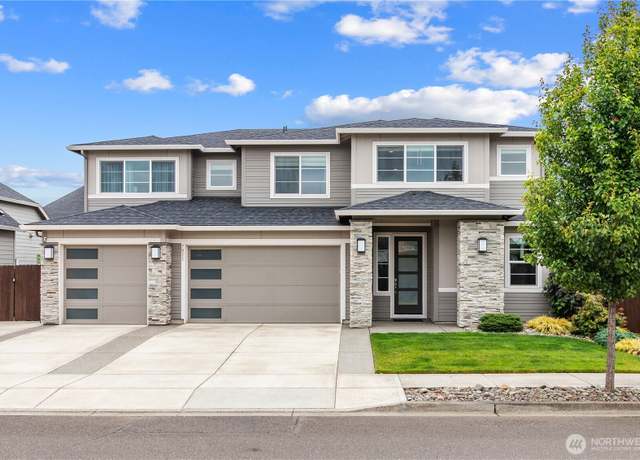 Property at 7811 NE 167th Ave, Vancouver, WA 98682, 5 beds, 3.5 baths