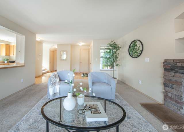 Property at 19444 113th Pl SE, Kent, WA 98031, 4 beds, 2.5 baths