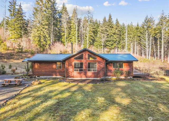 Property at 224 Cropsey Dr, Randle, WA 98377, 2 beds, 2 baths