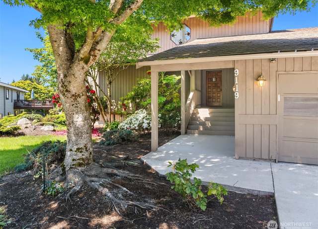 Property at 9119 185th Pl SW, Edmonds, WA 98026, 3 beds, 4 baths