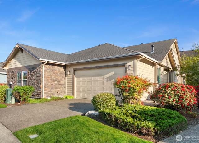 Property at 22883 NE 128th Pl, Redmond, WA 98053, 2 beds, 2 baths