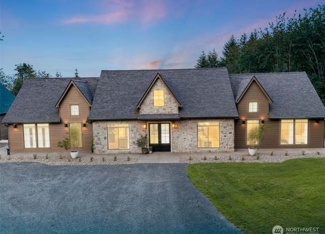 Property at 215 Cowlitz Vista Rd, Toledo, WA 98591, 5 beds, 2.5 baths