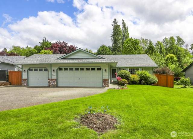 Property at 5107 68th Ave NE, Marysville, WA 98270, 3 beds, 2 baths