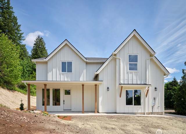 Property at 117 Witherbee Rd, Kelso, WA 98626, 3 beds, 2.5 baths