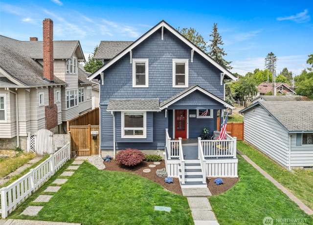 Property at 3211 S 7th St, Tacoma, WA 98405, 4 beds, 2.5 baths