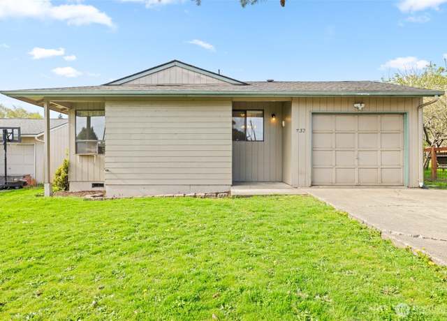 Property at 732 W 6th St, Port Angeles, WA 98363, 3 beds, 1 bath