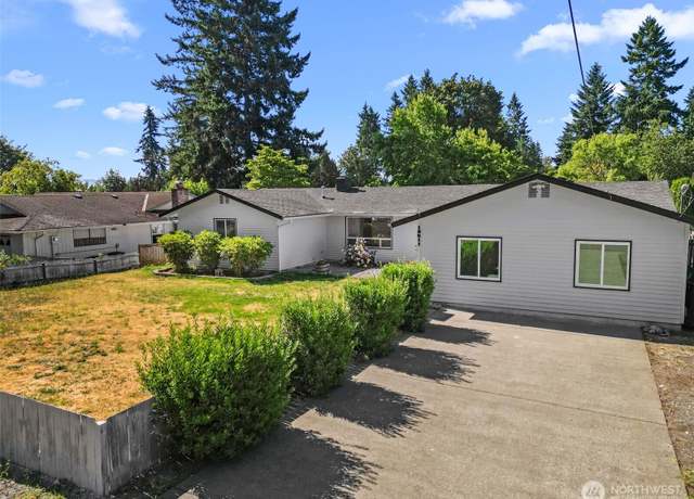 Property at 13511 SE 266th St, Kent, WA 98042, 7 beds, 2 baths