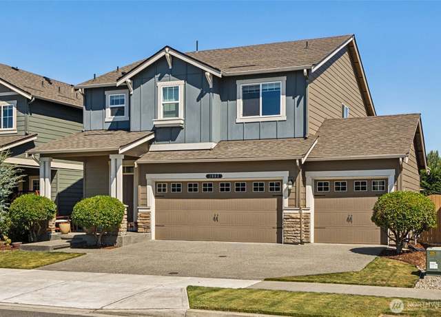 Property at 1003 31st St NW, Puyallup, WA 98371, 4 beds, 2.5 baths