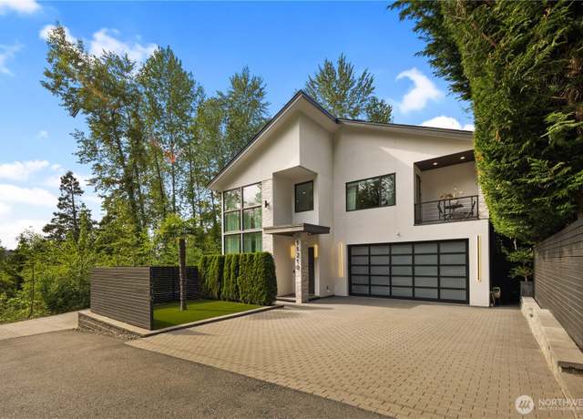 Property at 11210 SE 74th St, Newcastle, WA 98056, 4 beds, 4.5 baths