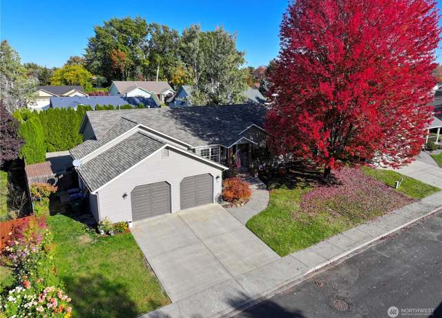 Property at 735 Cottingham St, Walla Walla, WA 99362, 5 beds, 3 baths