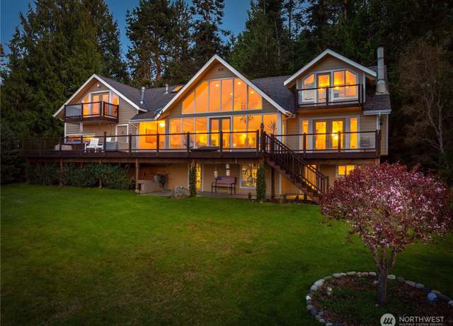Property at 3403 Biz Point Rd, Anacortes, WA 98221, 2 beds, 2 baths