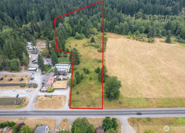Property at 31818 Mount Tahoma Canyon Rd, Ashford, WA 98304