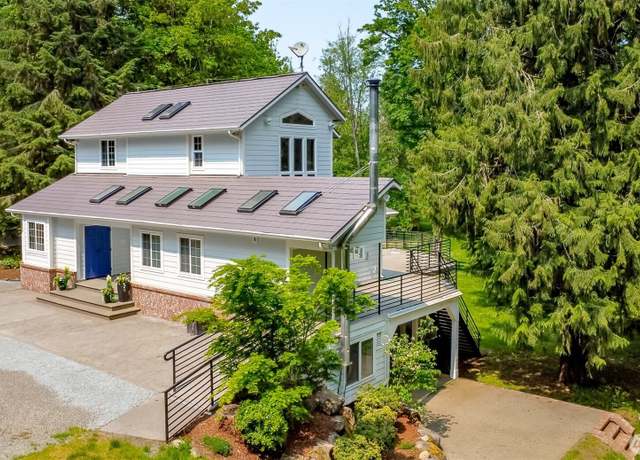 Property at 19510 190th Ave E, Orting, WA 98360, 3 beds, 3 baths