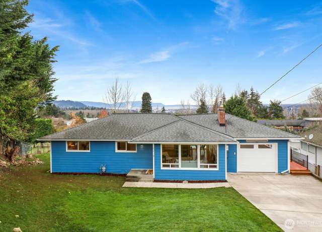 Property at 2213 View Ridge Dr, Bellingham, WA 98229, 4 beds, 3 baths