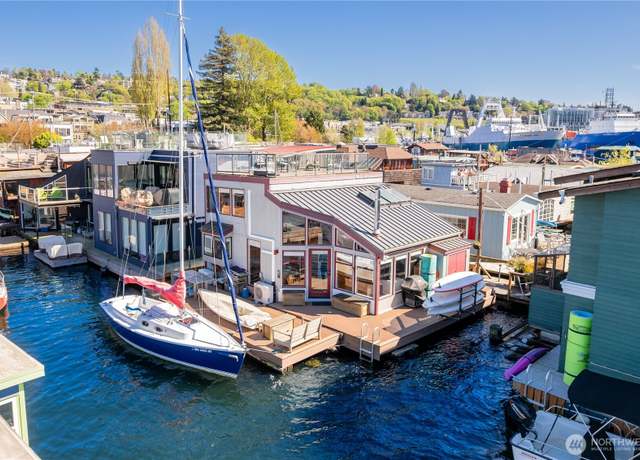 Property at 2031 Fairview Ave E Unit I, Seattle, WA 98102, 2 beds, 2 baths
