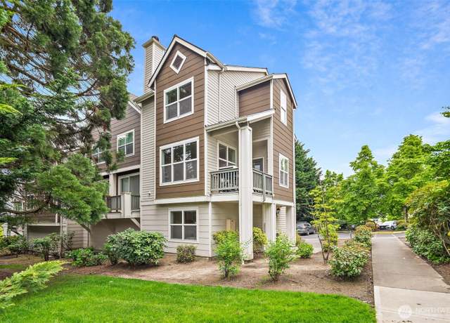 Property at 3116 164th St #301, Lynnwood, WA 98087, 3 beds, 3 baths