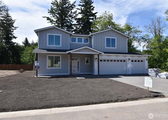 Property at 2608 42nd St, Bellingham, WA 98229, 4 beds, 2.5 baths