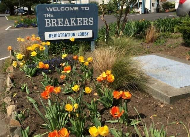 Property at 210 26TH St NW #106, Long Beach, WA 98361, 1 bed, 1 bath