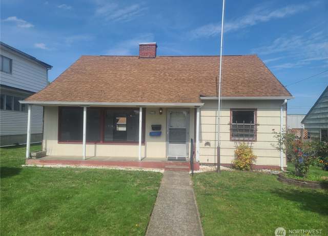 Property at 1119 S 64th St Unit St, Tacoma, WA 98408, 4 beds, 1 bath