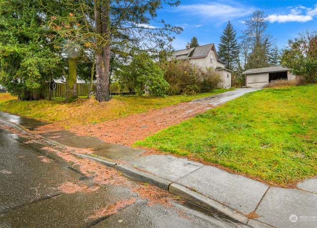 Property at 6109 Evergreen Way, Ferndale, WA 98248, 4 beds, 3 baths