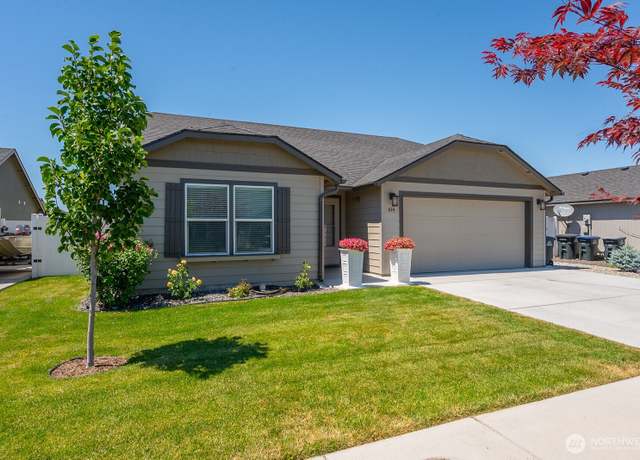 Property at 614 S Rees St, Moses Lake, WA 98837, 3 beds, 2 baths