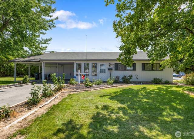 Property at 1105 E Terrace Ave, Moses Lake, WA 98837, 3 beds, 1 bath