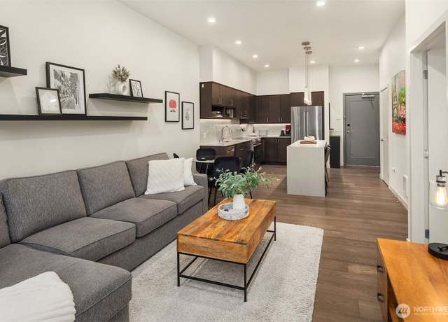 Property at 11903 NE 128th St #109, Kirkland, WA 98034, 1 bed, 1.5 baths