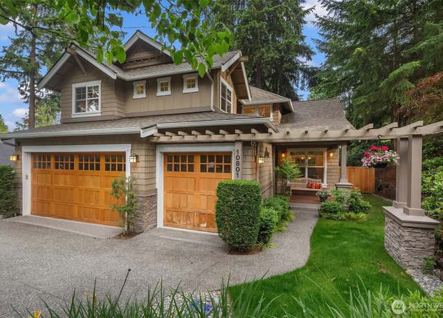 Property at 10801 SE 28 St, Bellevue, WA 98004, 4 beds, 2.5 baths