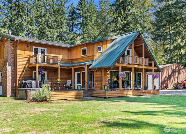 Property at 33623 206th Ave SE, Auburn, WA 98092, 4 beds, 3 baths