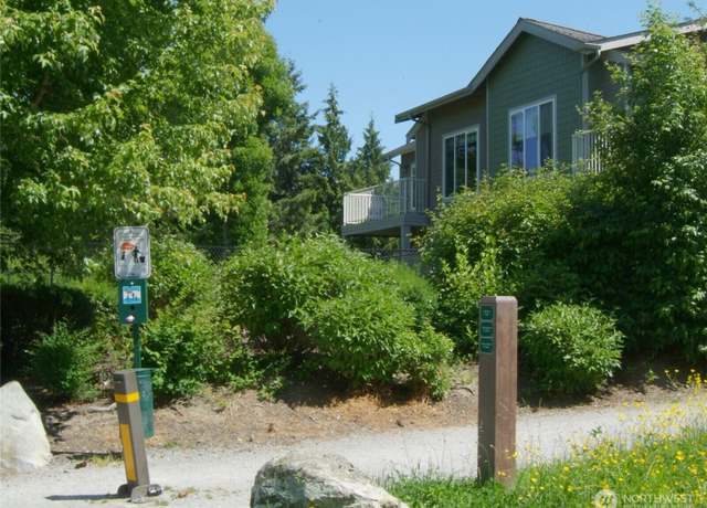 Property at 4631 Quinn Ct #201, Bellingham, WA 98226, 2 beds, 2 baths
